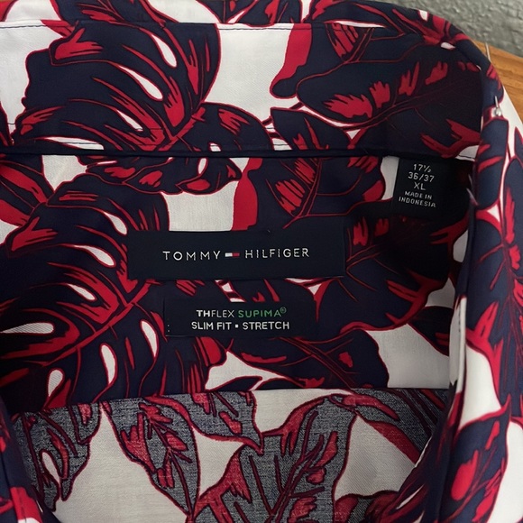 Tommy Hilfiger Navy Red Hawaiian luau Print Long Sleeve Button Down Dress Shirt - Picture 7 of 7
